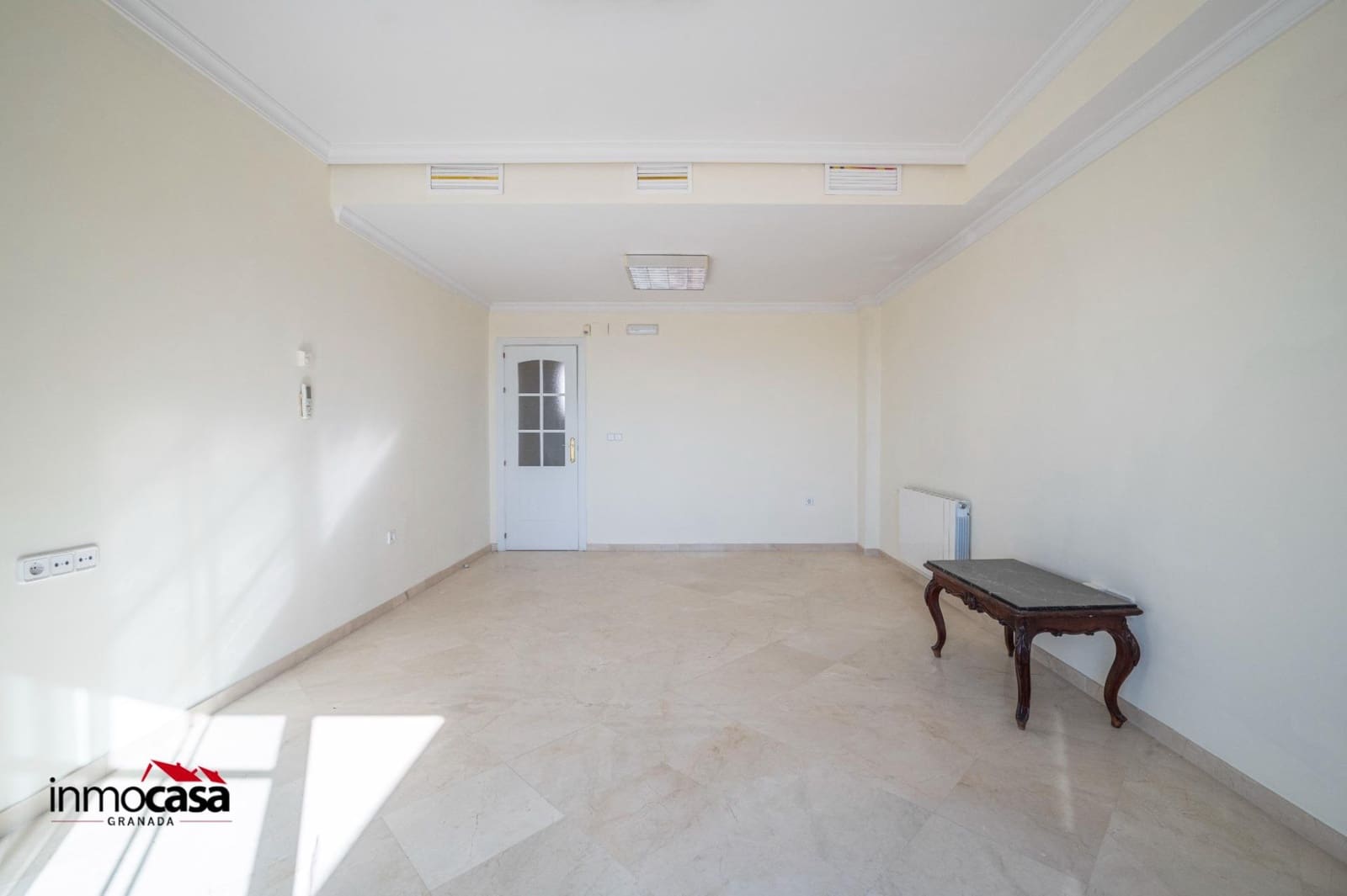 4 bedroom Terraced Villa for sale in Granada city with garage - € 489,000 (Ref: 9519114)