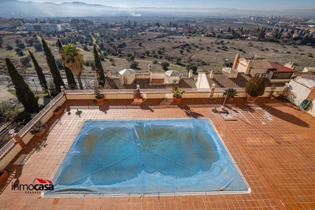 4 soverom Rekkehus til salgs i Granada by med garasje - € 489 000 (Ref: 9519114)