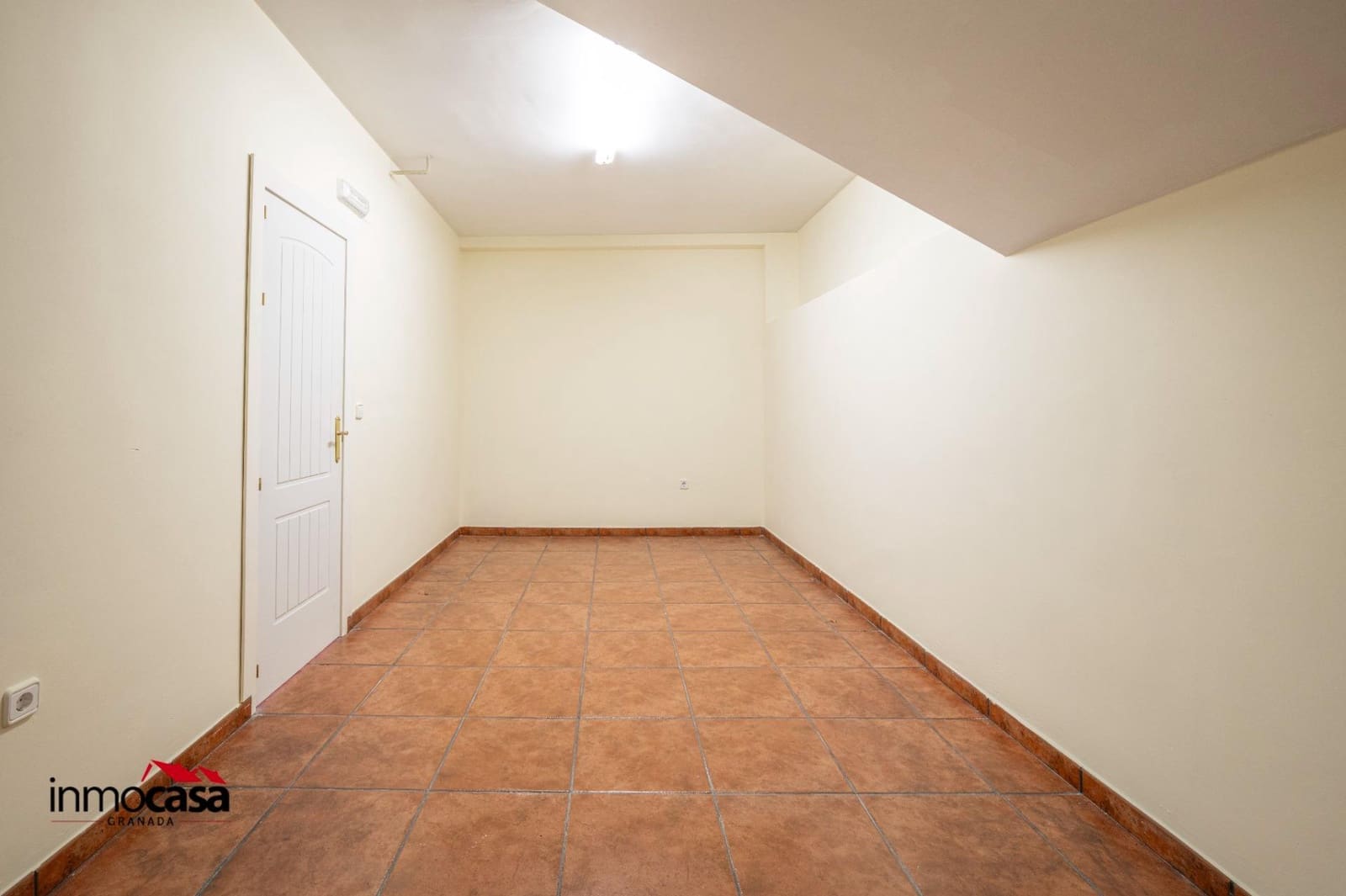 4 bedroom Terraced Villa for sale in Granada city with garage - € 489,000 (Ref: 9519114)