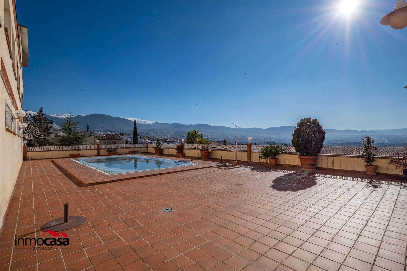 4 bedroom Terraced Villa for sale in Granada city with garage - € 489,000 (Ref: 9519114)