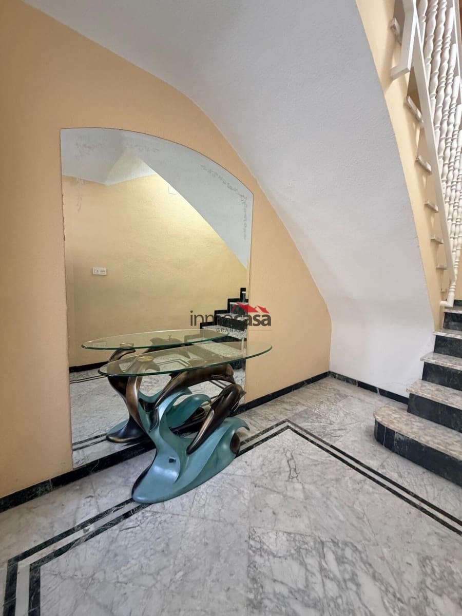 3 sypialnia Mieszkanie do wynajęcia w Miasto Grenada - 750 € (Ref: 9524465)