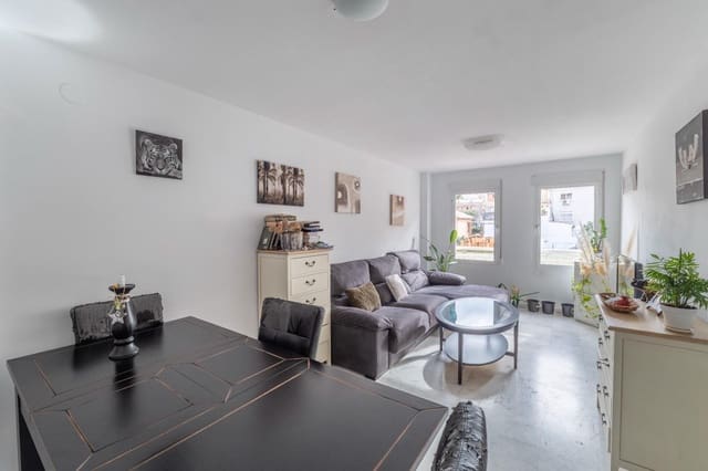 Piso de 2 habitaciones en Huétor Vega en venta con garaje - 178.000 € (Ref: 9524466)