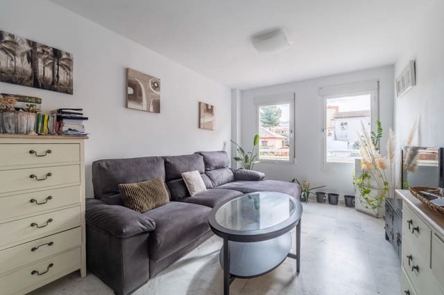 Piso de 2 habitaciones en Huétor Vega en venta con garaje - 178.000 € (Ref: 9524466)