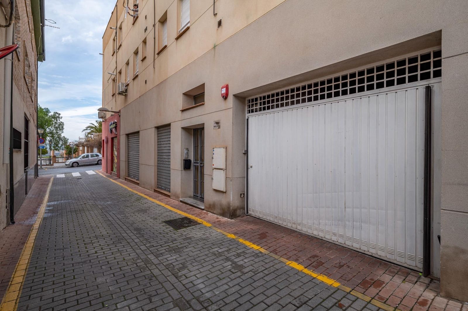 Piso de 2 habitaciones en Huétor Vega en venta con garaje - 178.000 € (Ref: 9524466)