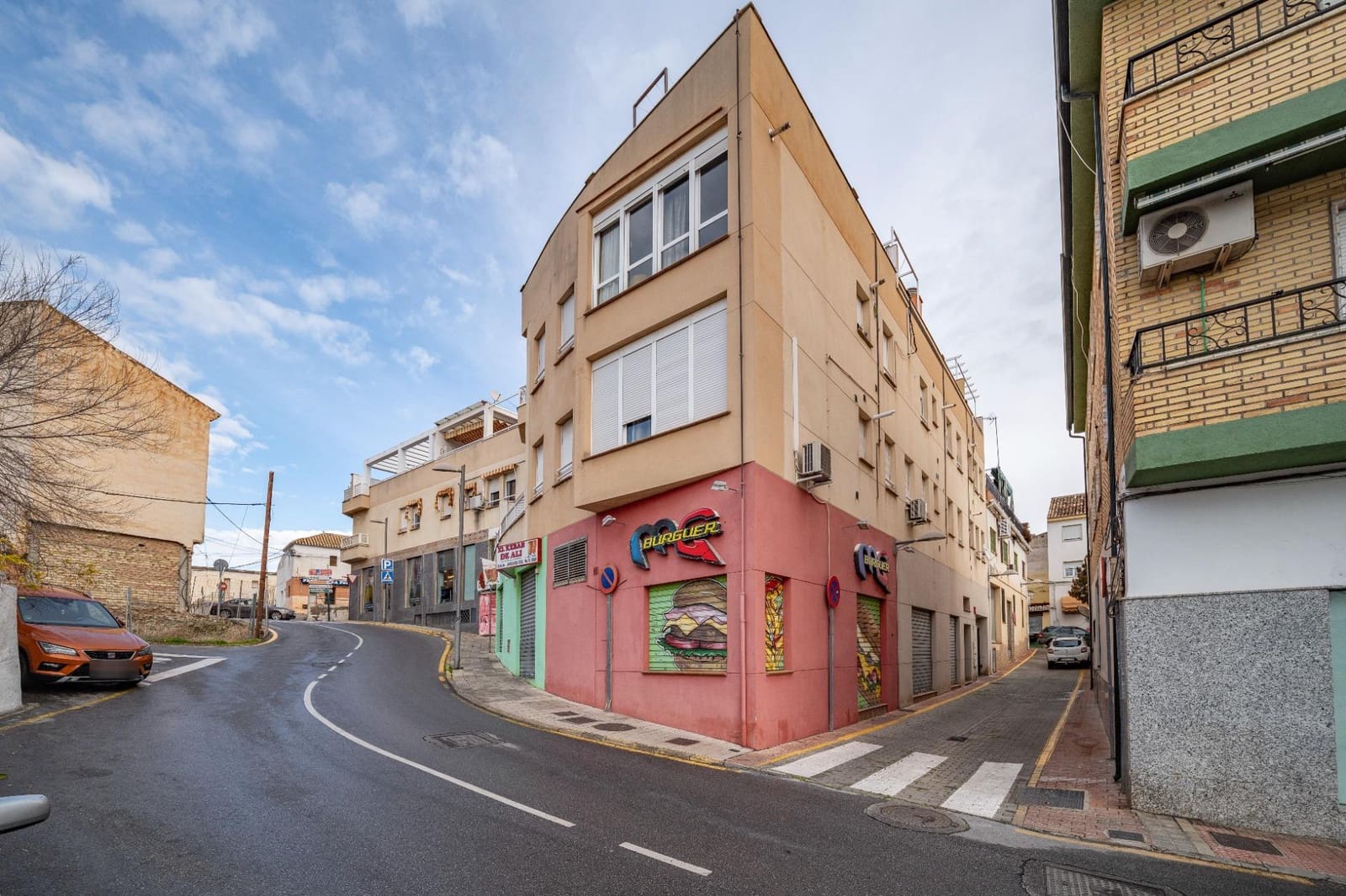 Piso de 2 habitaciones en Huétor Vega en venta con garaje - 178.000 € (Ref: 9524466)