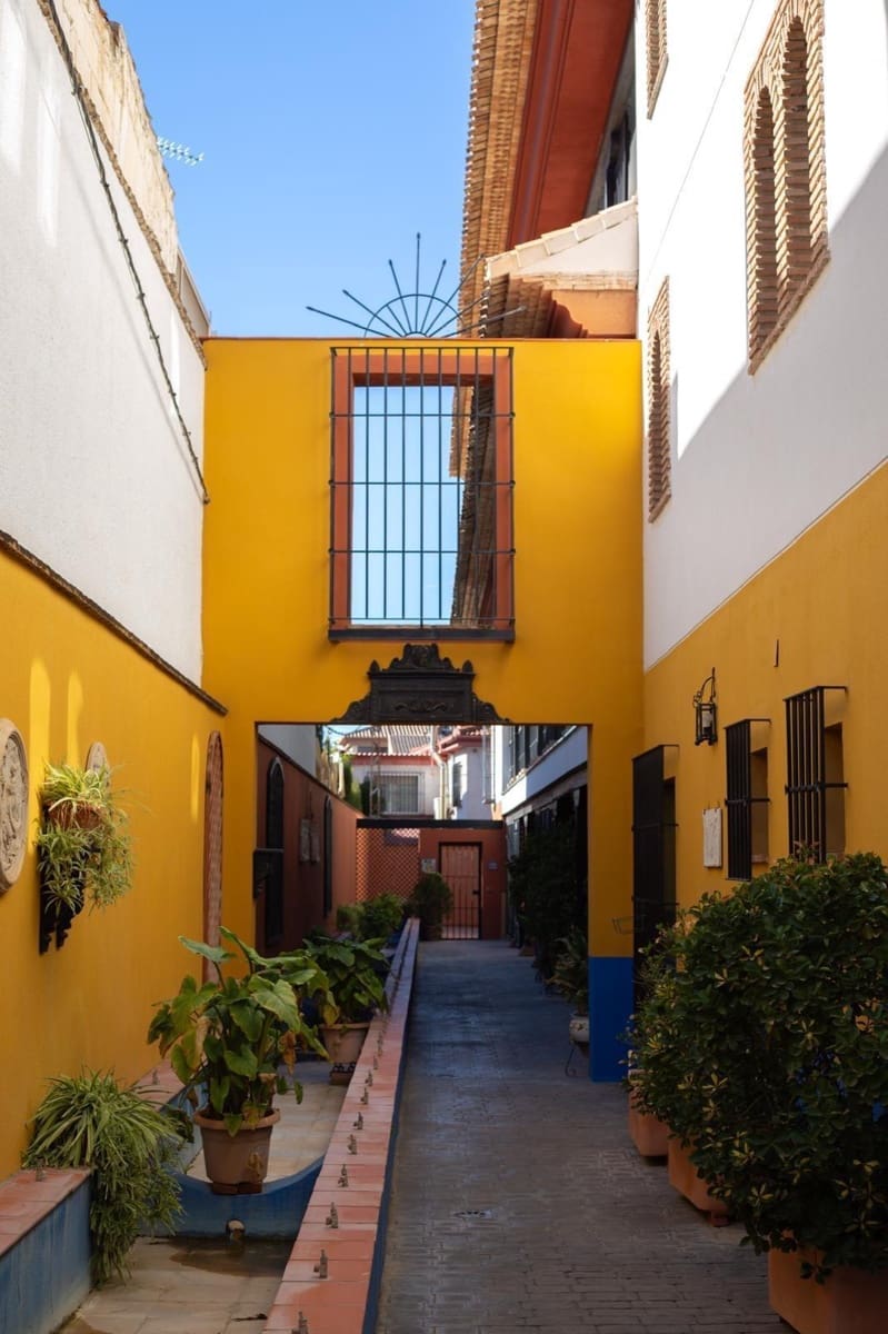 Apartamento de 3 habitaciones en La Zubia en venta con piscina garaje - 190.000 € (Ref: 9524467)