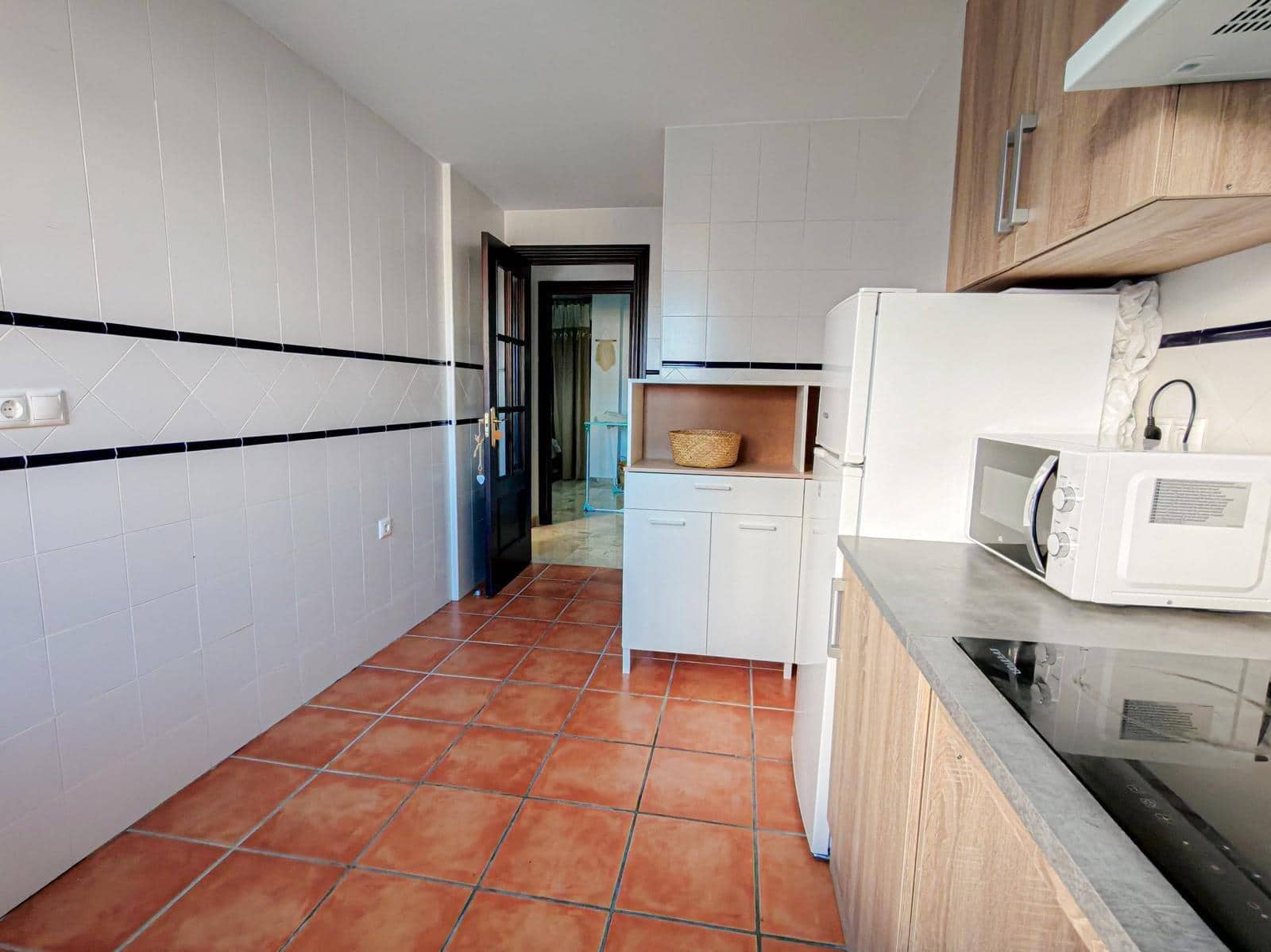Apartamento de 3 habitaciones en La Zubia en venta con piscina garaje - 190.000 € (Ref: 9524467)