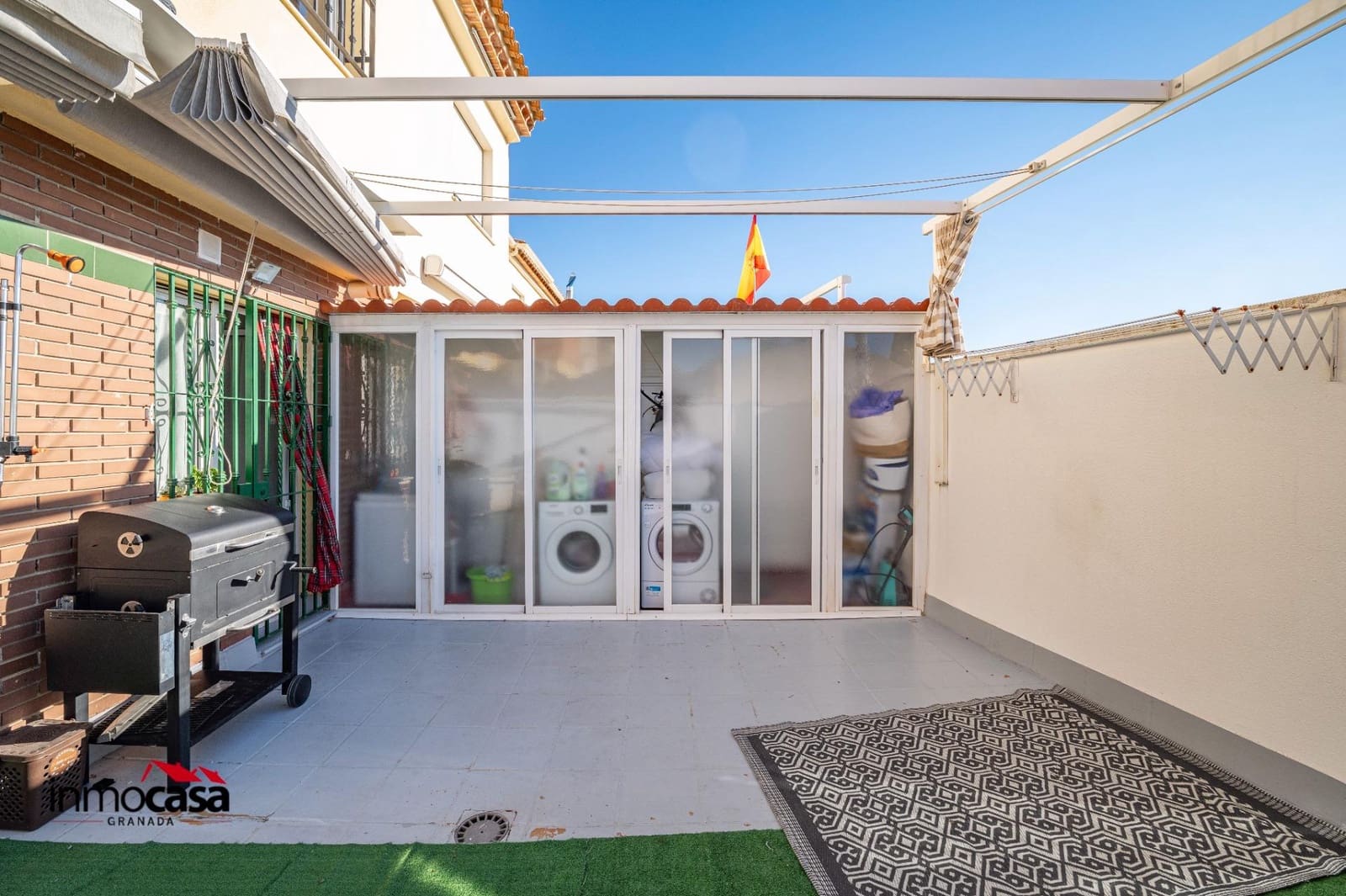 4 bedroom Terraced Villa for sale in Alhendin with garage - € 260,000 (Ref: 9530895)