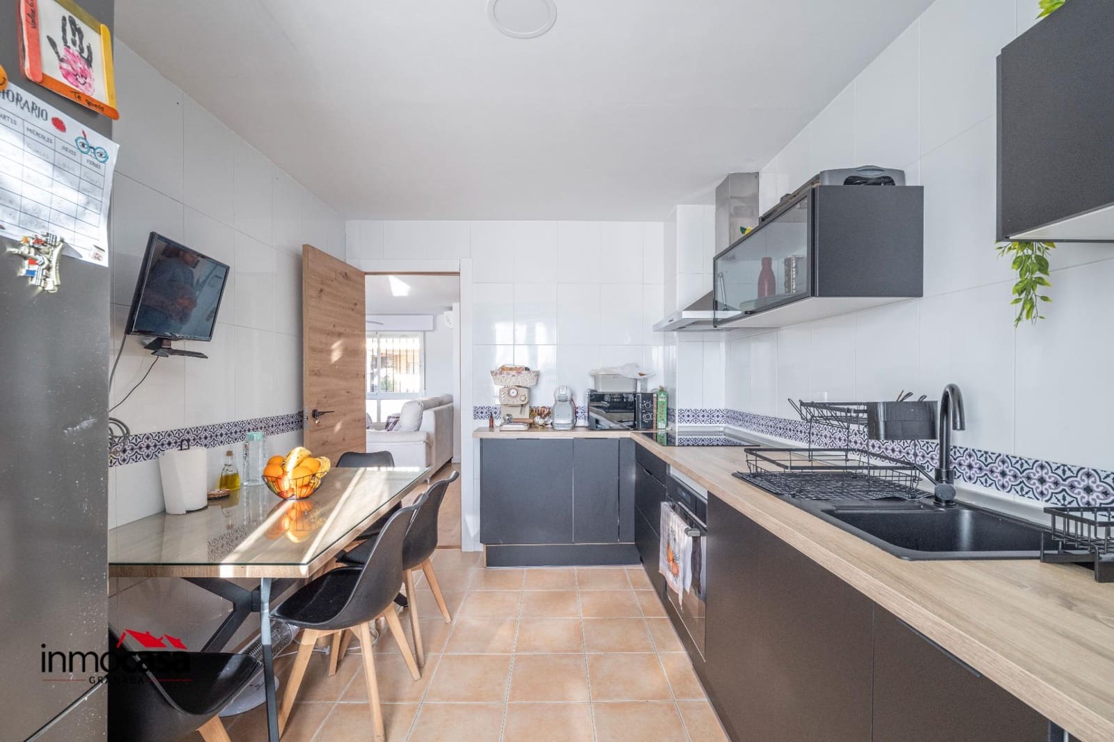 4 bedroom Terraced Villa for sale in Alhendin with garage - € 260,000 (Ref: 9530895)