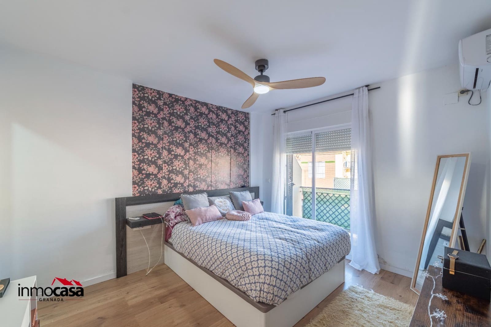 4 bedroom Terraced Villa for sale in Alhendin with garage - € 260,000 (Ref: 9530895)