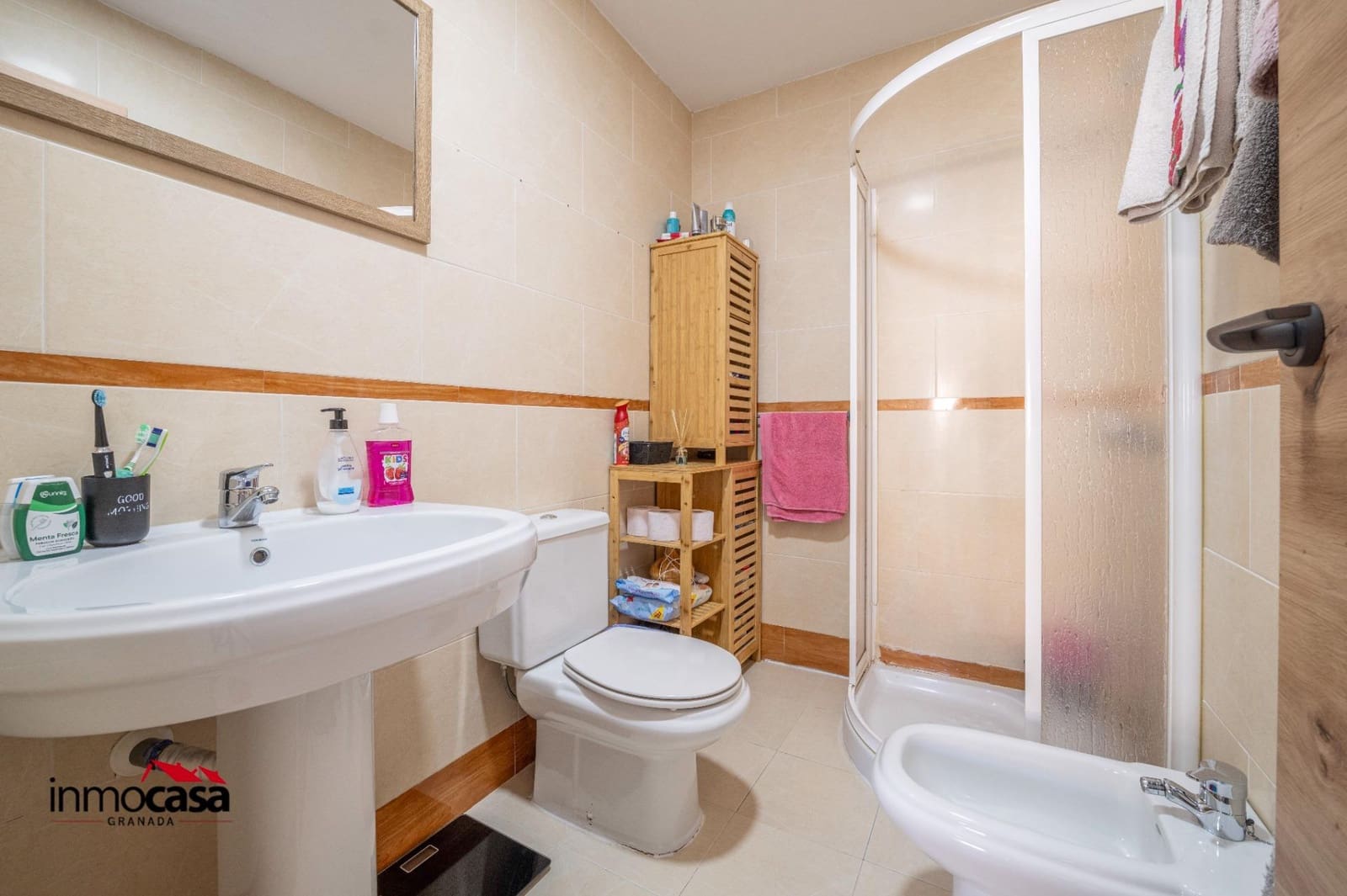 4 bedroom Terraced Villa for sale in Alhendin with garage - € 260,000 (Ref: 9530895)