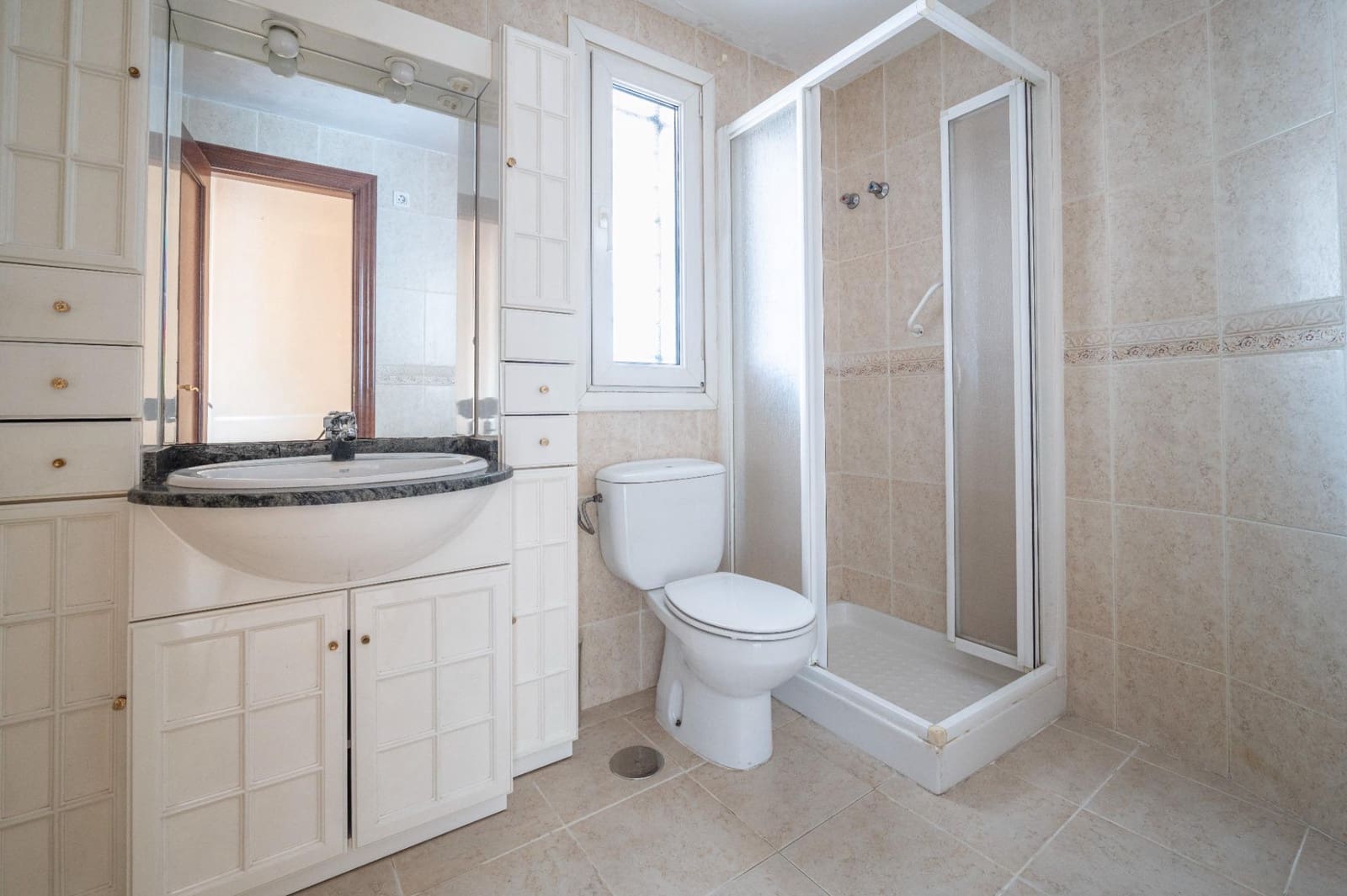 2 quarto Apartamento para venda em Las Gabias com garagem - 119 000 € (Ref: 9536300)