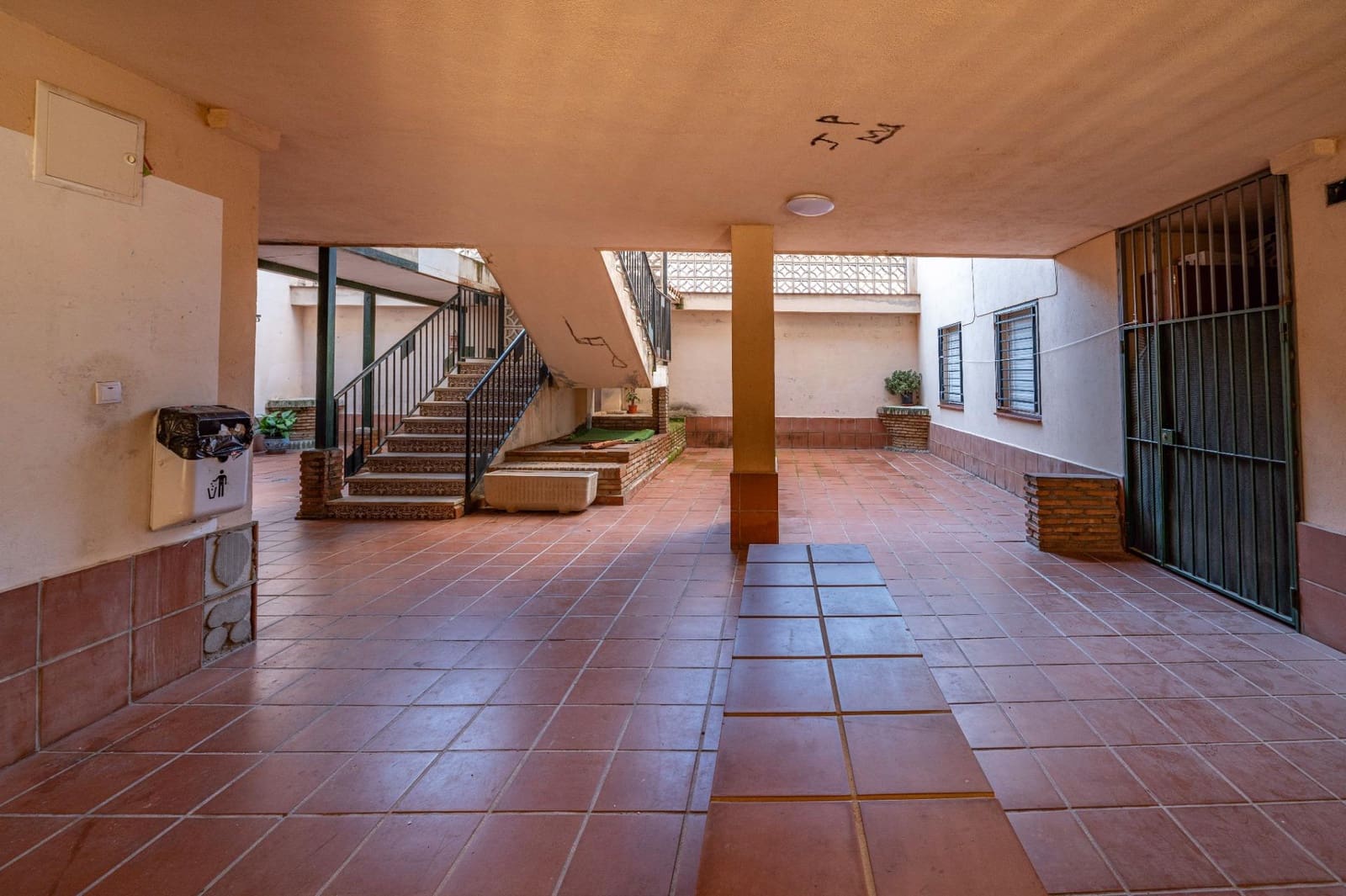 2 quarto Apartamento para venda em Las Gabias com garagem - 119 000 € (Ref: 9536300)