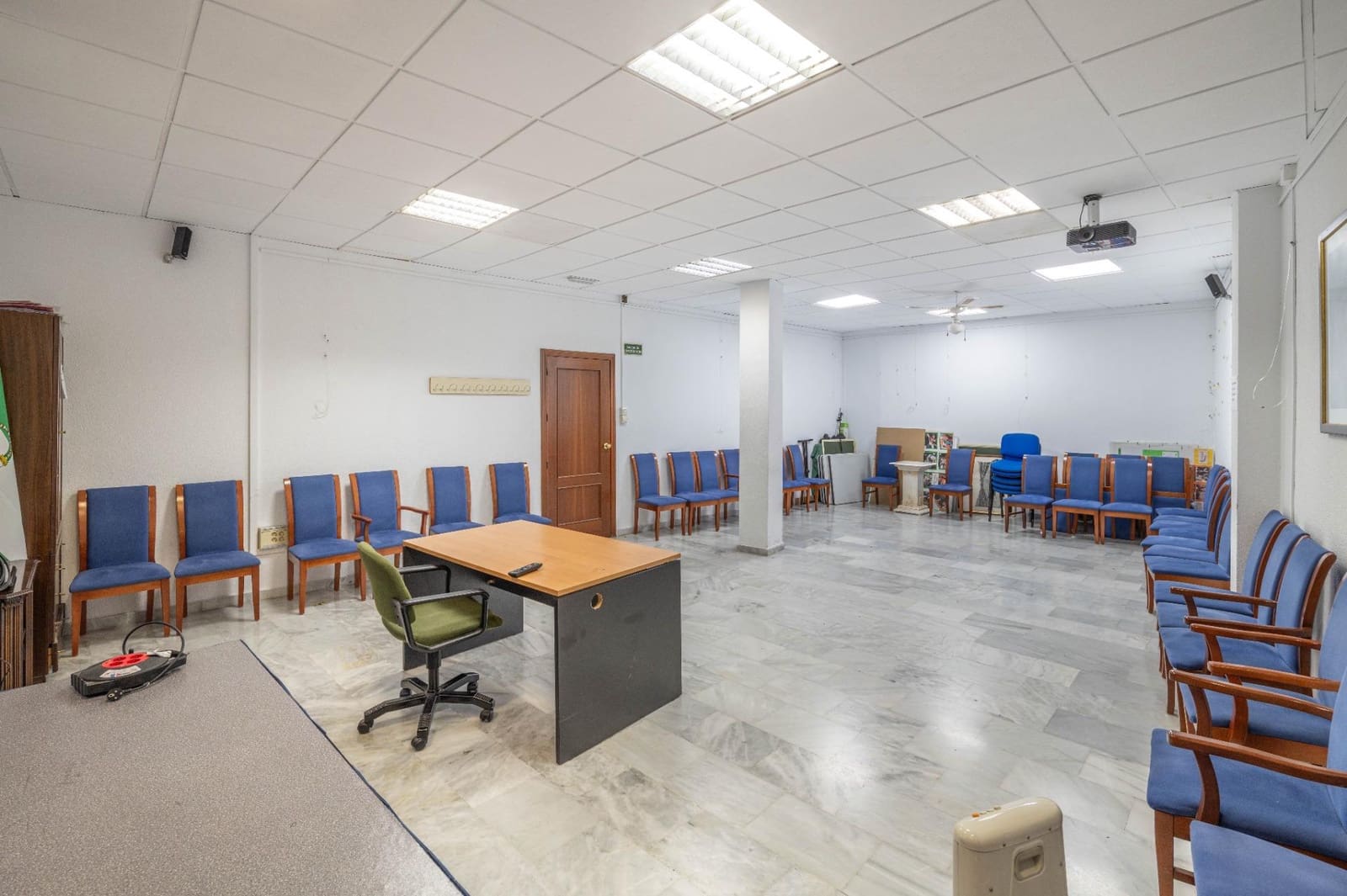 7 soverom Kommersiell til salgs i Granada by - € 399 000 (Ref: 9536301)