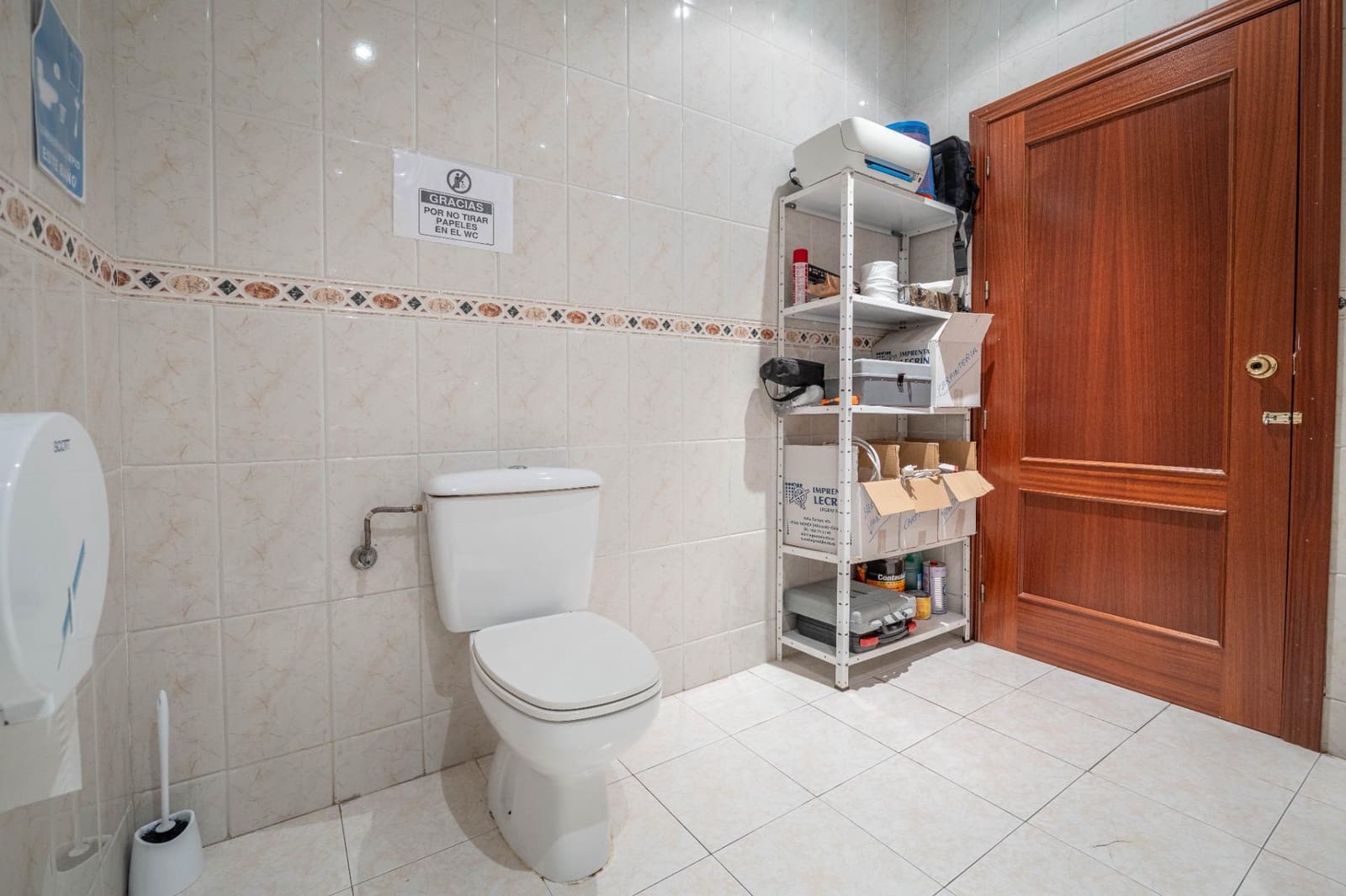 7 soverom Kommersiell til salgs i Granada by - € 399 000 (Ref: 9536301)