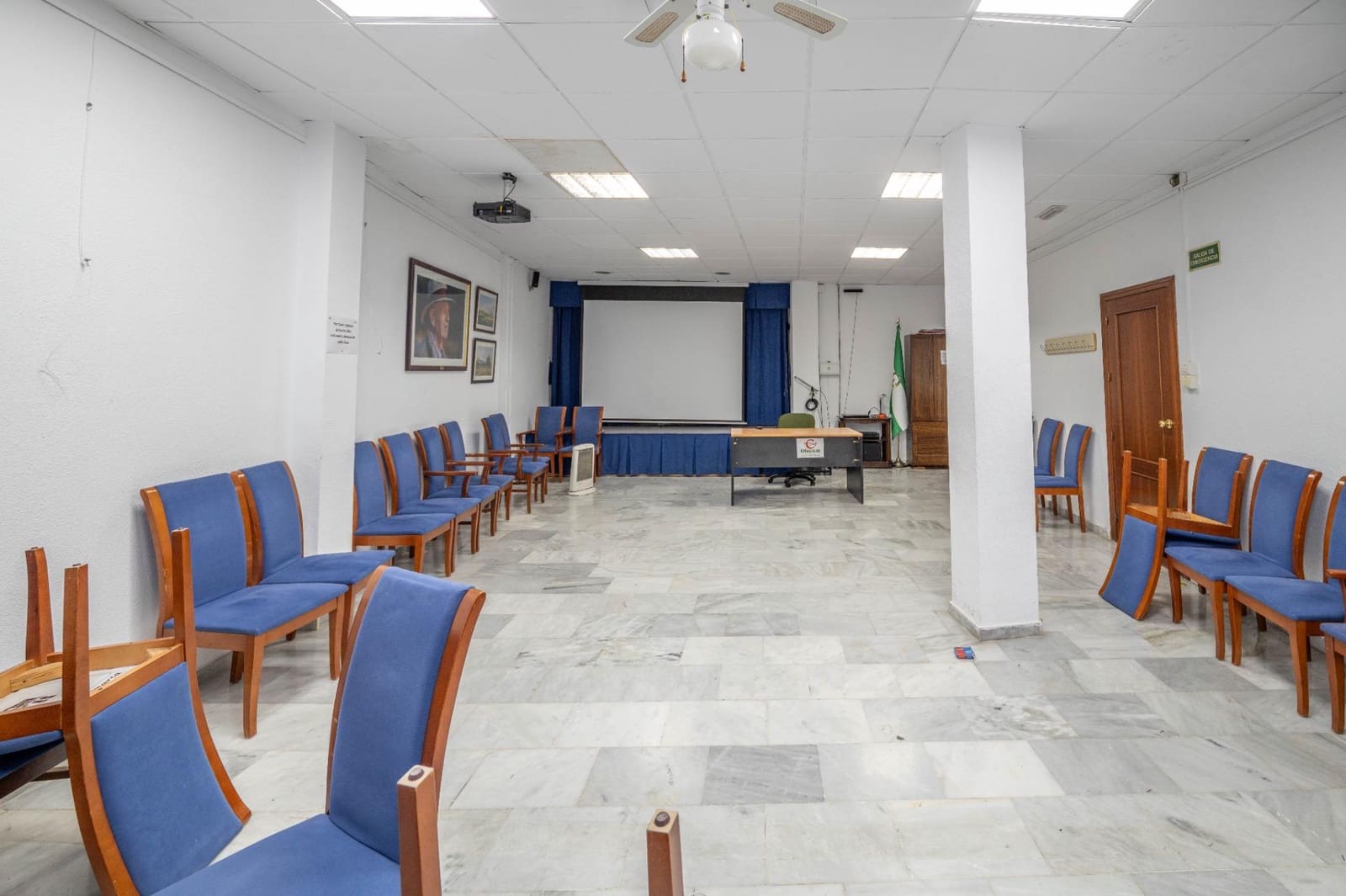 7 soverom Kommersiell til salgs i Granada by - € 399 000 (Ref: 9536301)