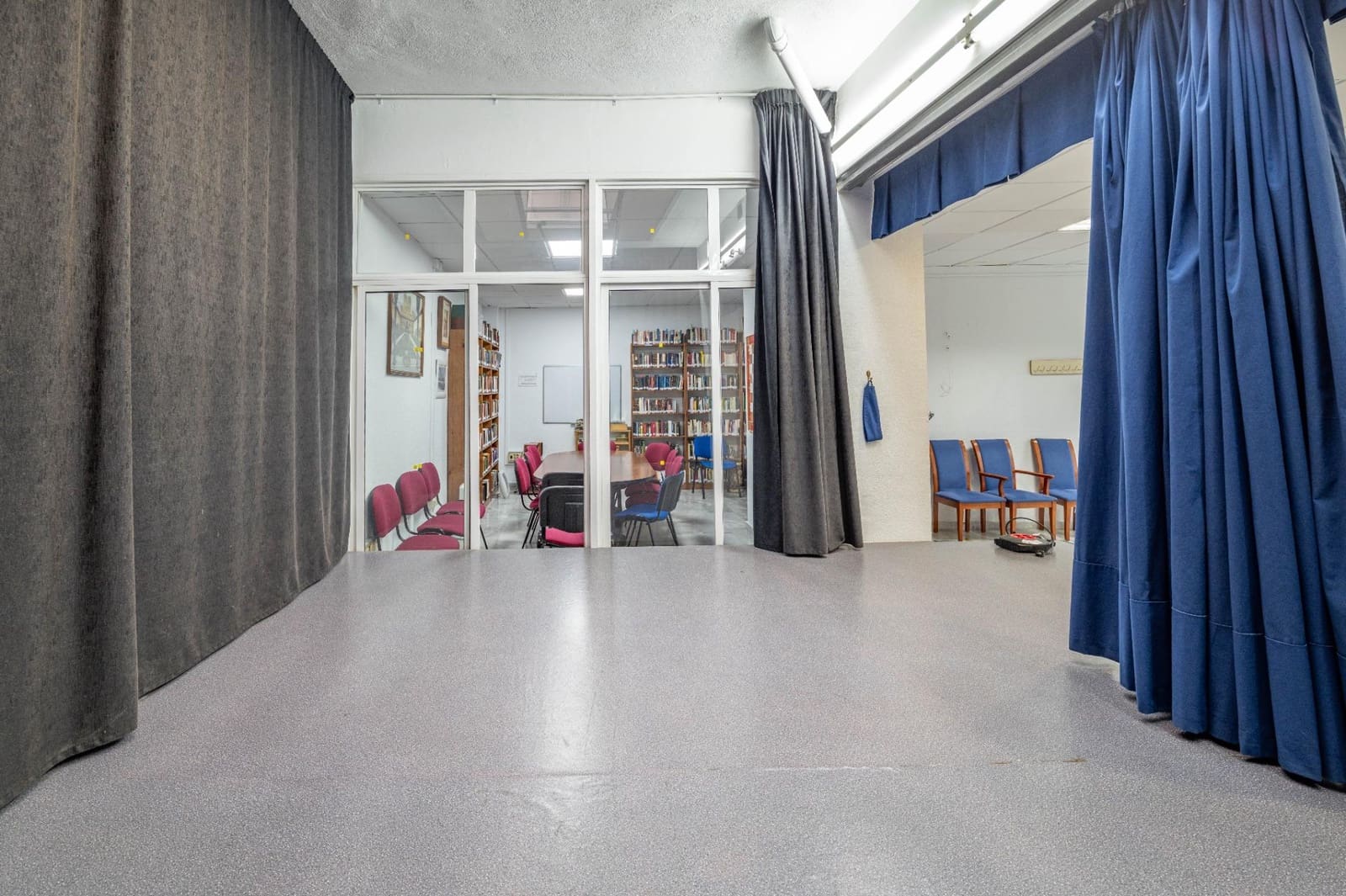 7 soverom Kommersiell til salgs i Granada by - € 399 000 (Ref: 9536301)