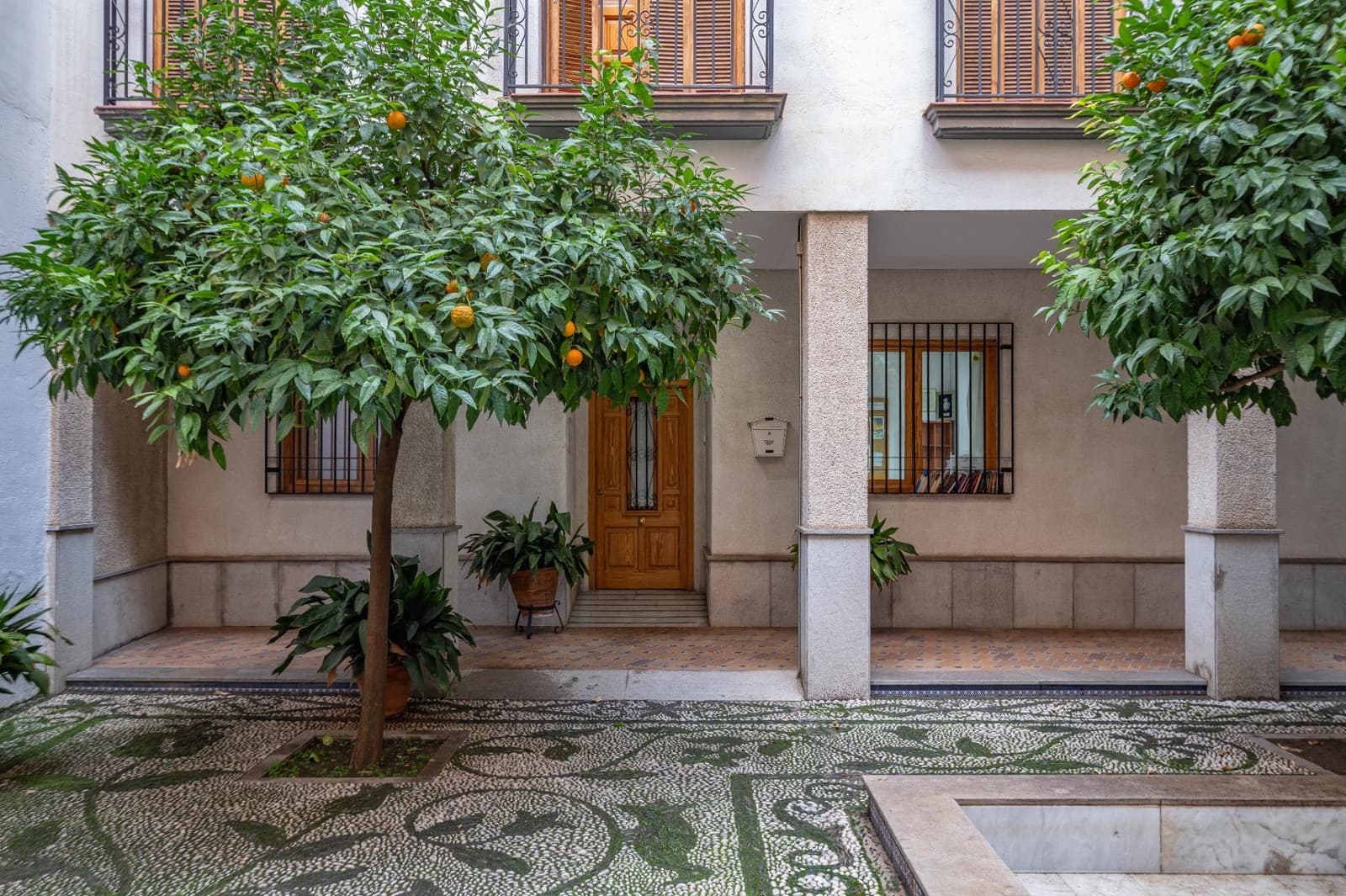 7 soverom Kommersiell til salgs i Granada by - € 399 000 (Ref: 9536301)