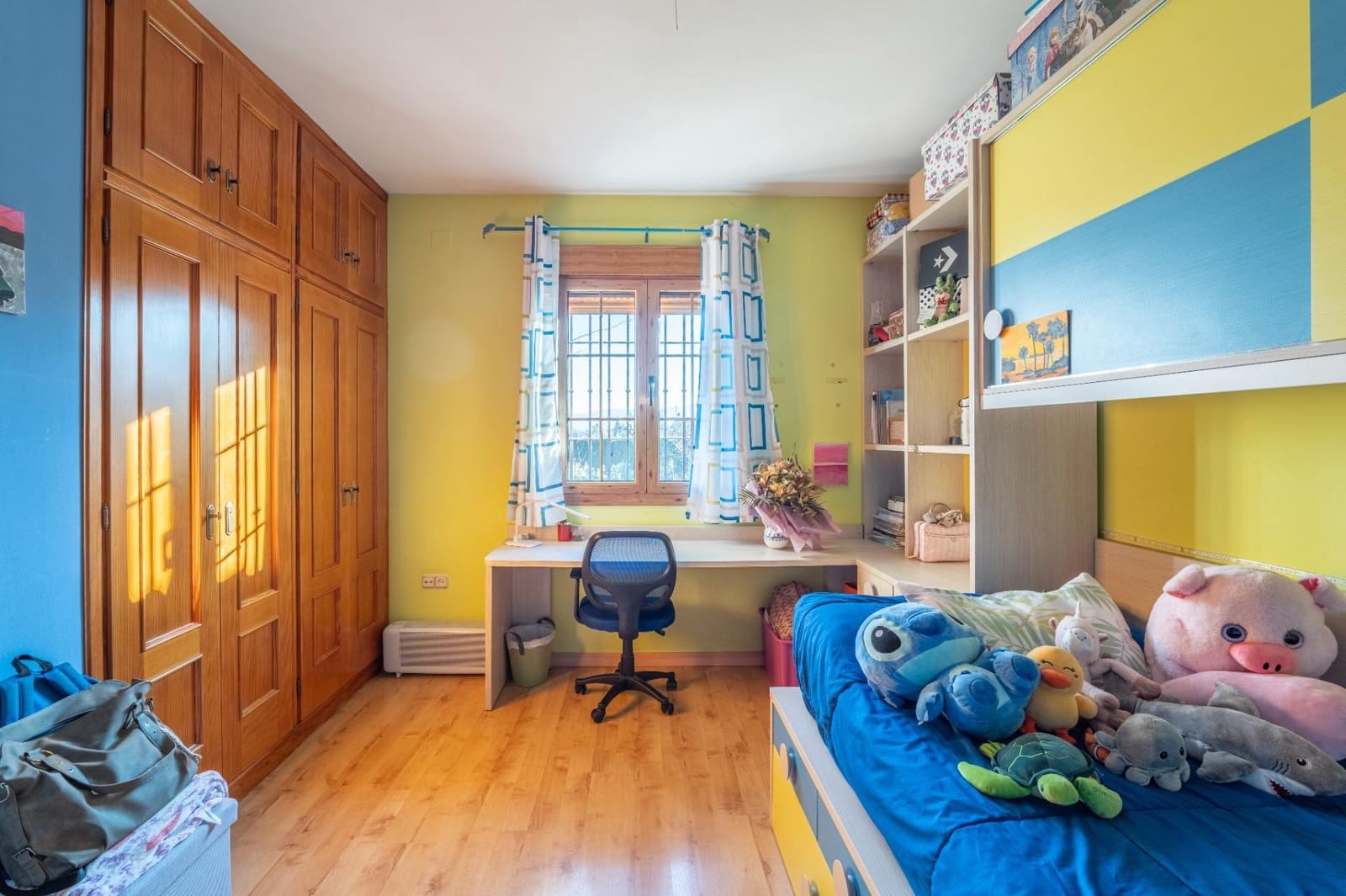 5 soveværelse Villa til salg i Baza med garage - € 350.000 (Ref: 9543796)