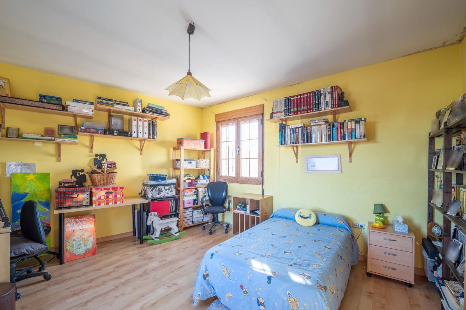 5 soveværelse Villa til salg i Baza med garage - € 350.000 (Ref: 9543796)