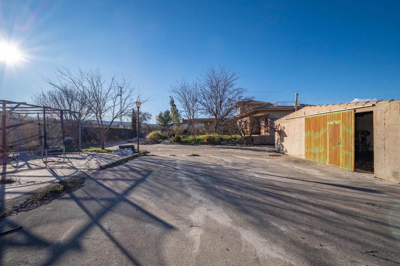 5 soveværelse Villa til salg i Baza med garage - € 350.000 (Ref: 9543796)