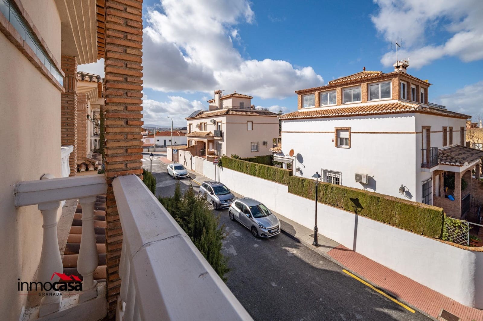 3 soverom Rekkehus til salgs i Ogijares med garasje - € 295 000 (Ref: 9548397)