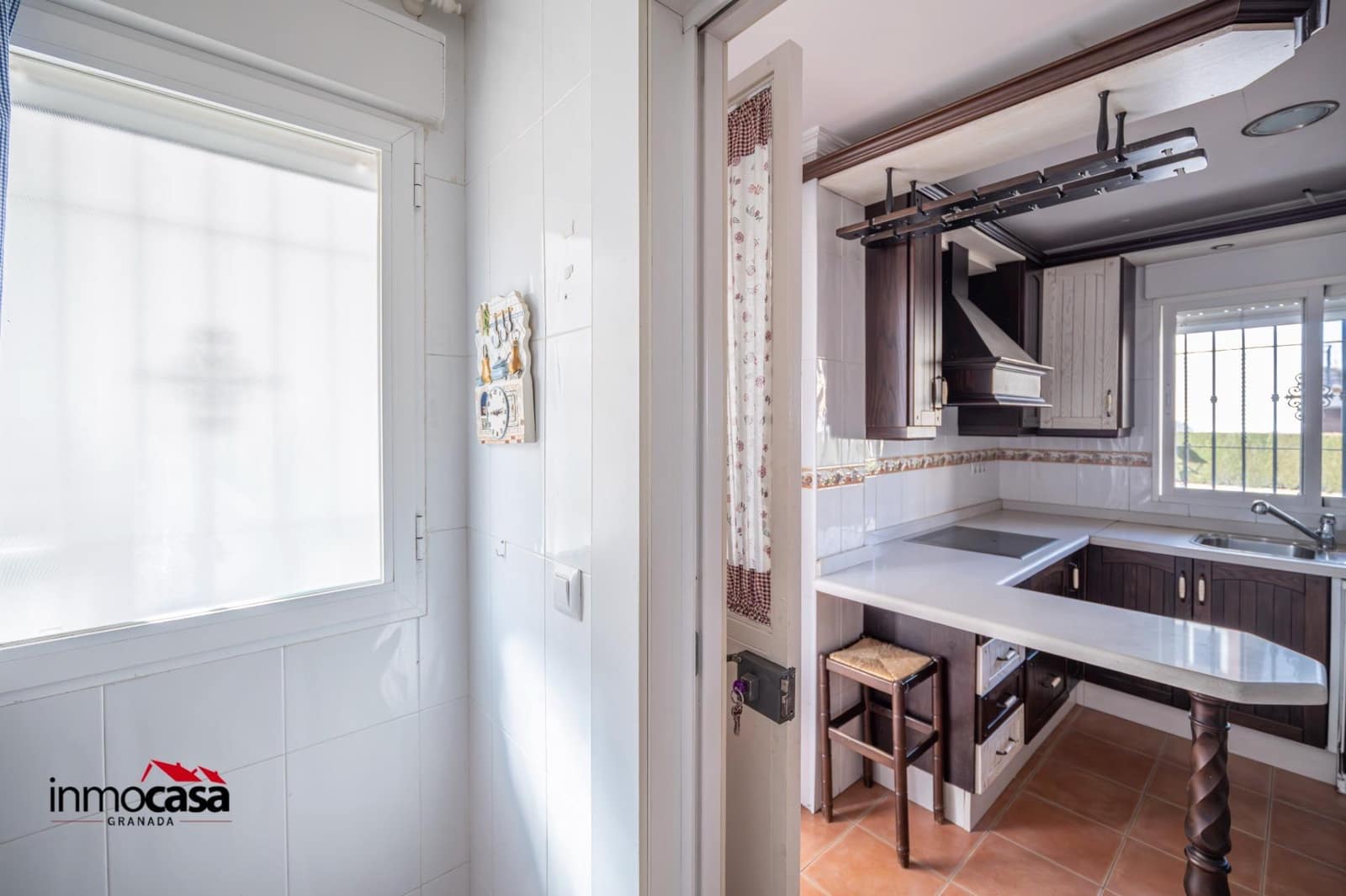 3 quarto Moradia em Banda para venda em Ogijares com garagem - 285 000 € (Ref: 9548397)