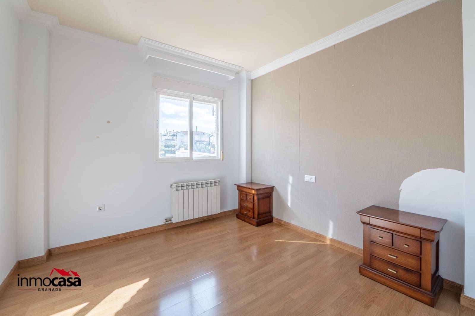 3 quarto Moradia em Banda para venda em Ogijares com garagem - 285 000 € (Ref: 9548397)