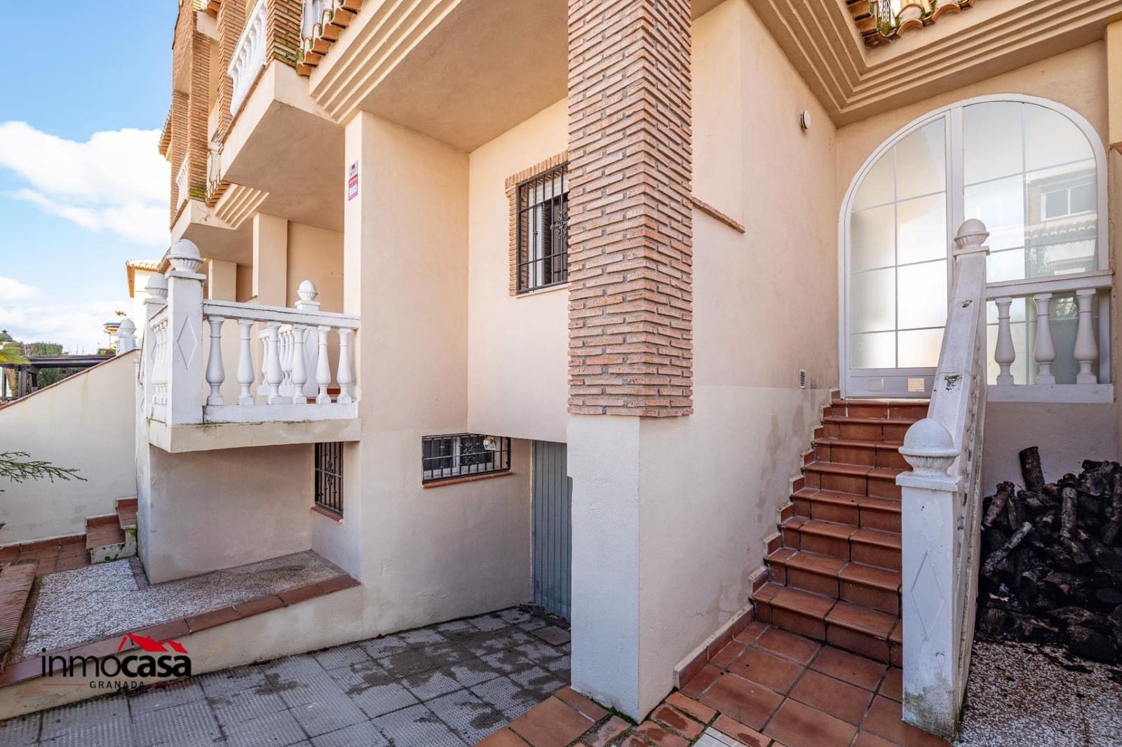 3 quarto Moradia em Banda para venda em Ogijares com garagem - 285 000 € (Ref: 9548397)