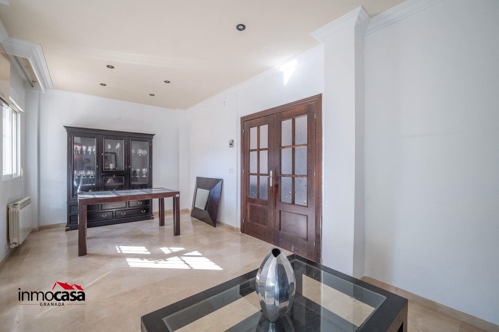 3 bedroom Terraced Villa for sale in Ogijares with garage - € 265,000 (Ref: 9548397)