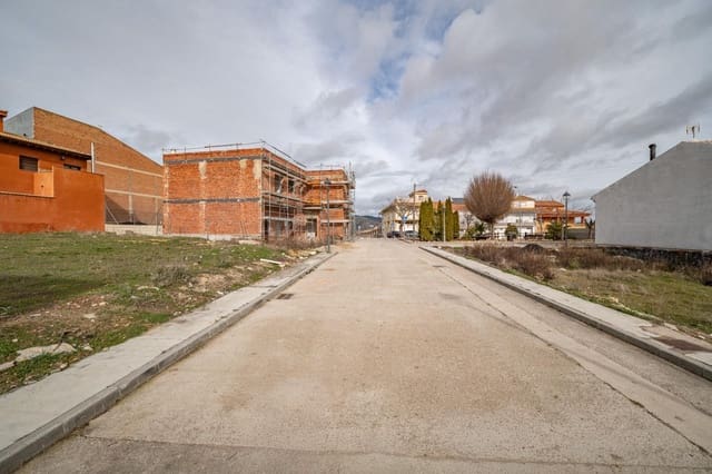 Building Plot for sale in Noalejo - € 57,000 (Ref: 9557963)