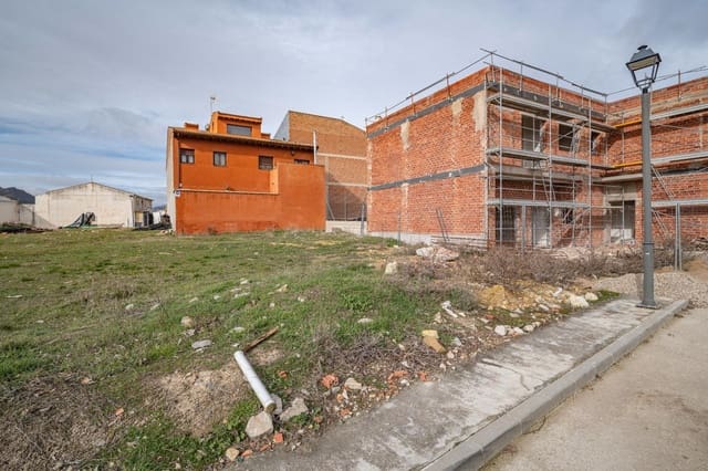 Building Plot for sale in Noalejo - € 57,000 (Ref: 9557963)