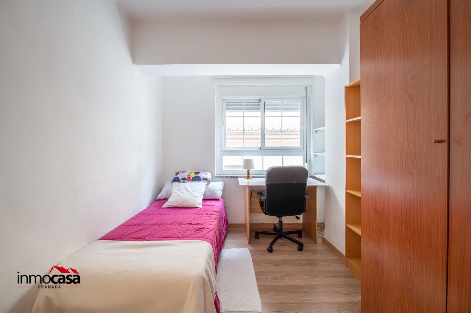 3 bedroom Flat for sale in Granada city - € 259,000 (Ref: 9568956)