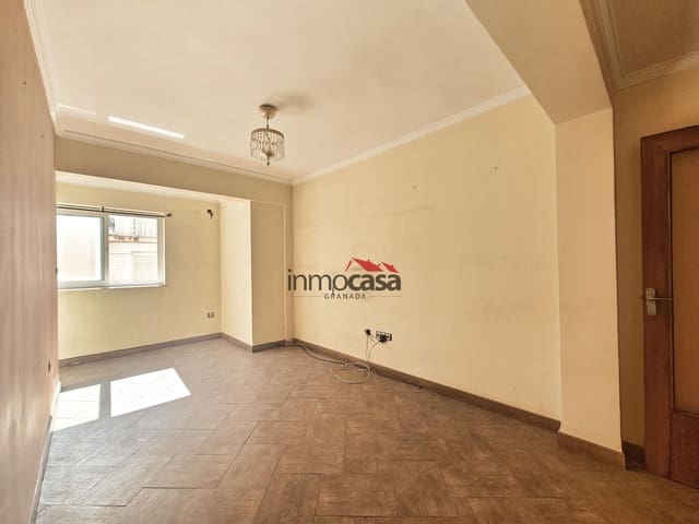 3 bedroom Flat for sale in Zaidin, Granada city - € 168,000 (Ref: 9568958)