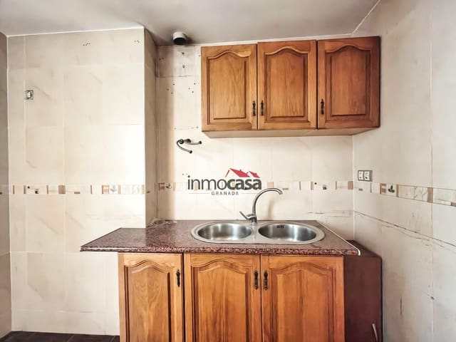 3 bedroom Flat for sale in Zaidin, Granada city - € 168,000 (Ref: 9568958)