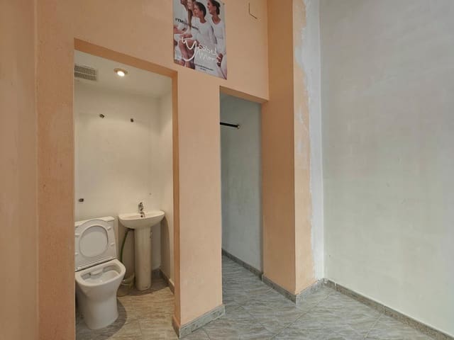 2 slaapkamer Commercieel te huur in Armilla - € 650 (Ref: 9571351)