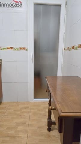 3 camera da letto Appartamento da affittare in Granada città - 850 € (Rif: 9584511)