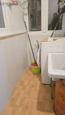 3 camera da letto Appartamento da affittare in Granada città - 850 € (Rif: 9584511)