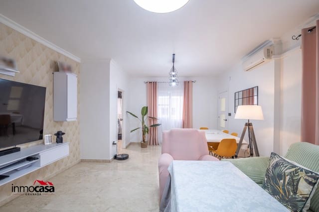 Piso de 3 habitaciones en Maracena en venta con garaje - 218.000 € (Ref: 9591483)