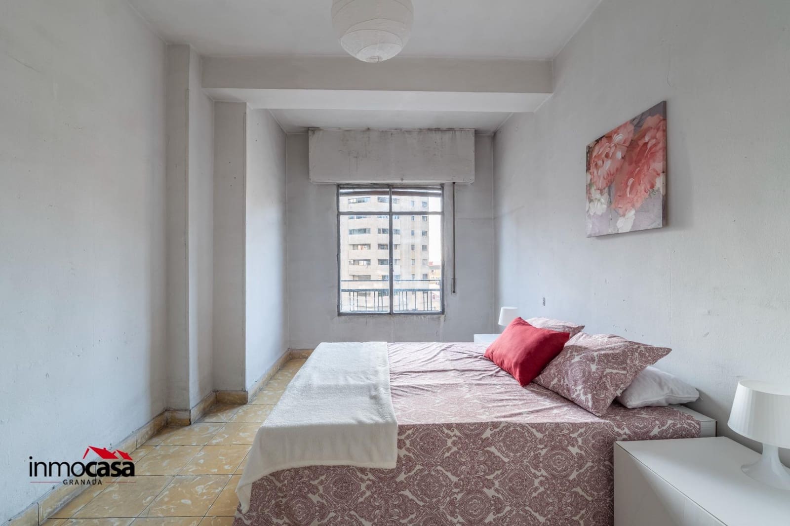 5 bedroom Flat for sale in Granada city - € 224,900 (Ref: 9605153)