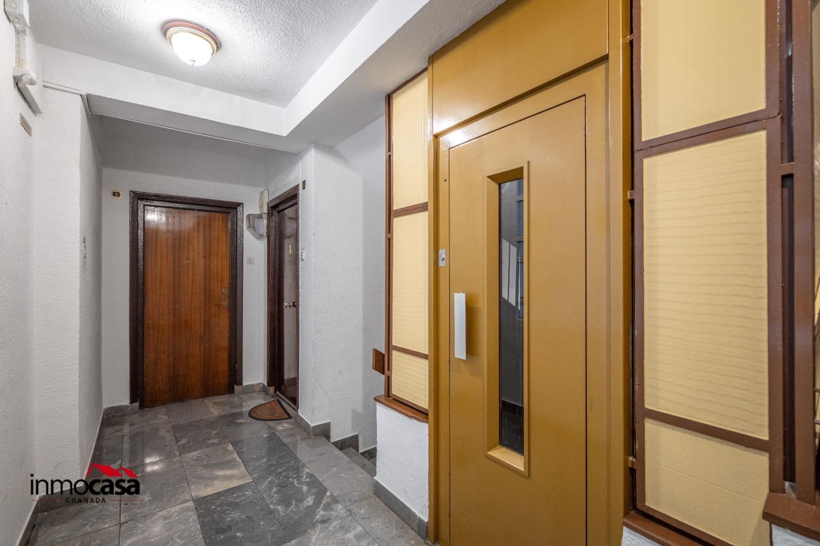 5 bedroom Flat for sale in Granada city - € 224,900 (Ref: 9605153)