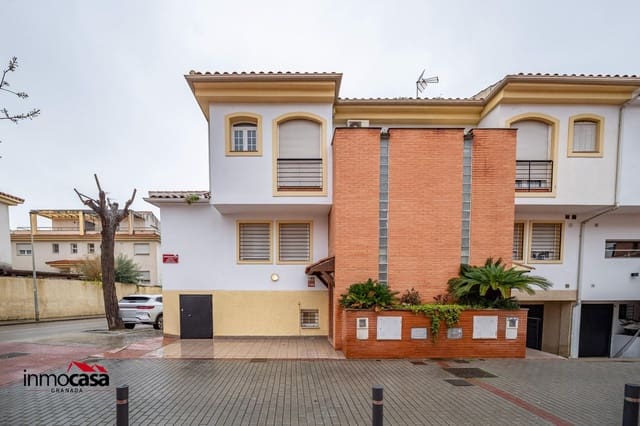 3 chambre Villa/Maison Semi-Mitoyenne à vendre à Armilla avec garage - 339 900 € (Ref: 9611698)