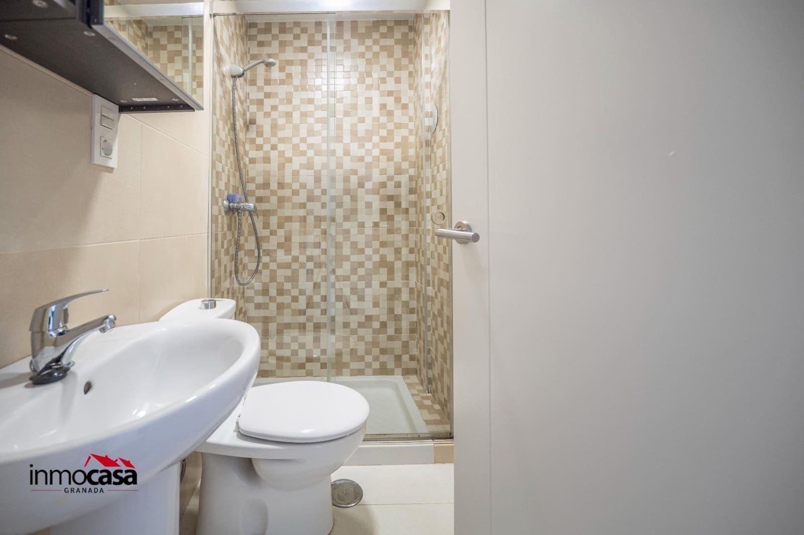 3 bedroom Flat for sale in Granada city - € 259,000 (Ref: 9611699)