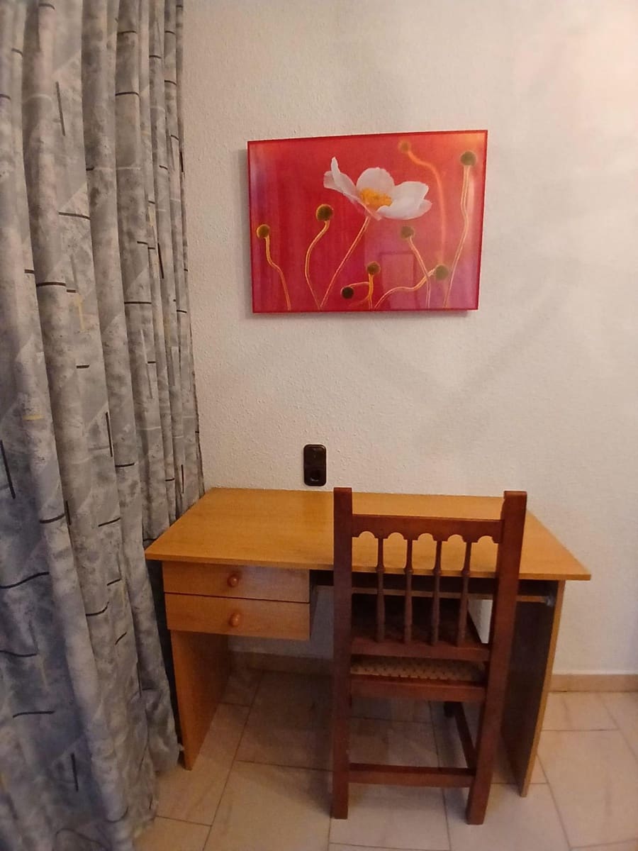 3 camera da letto Villetta a Schiera da affittare in Granada citta - 290 € (Rif: 9611700)