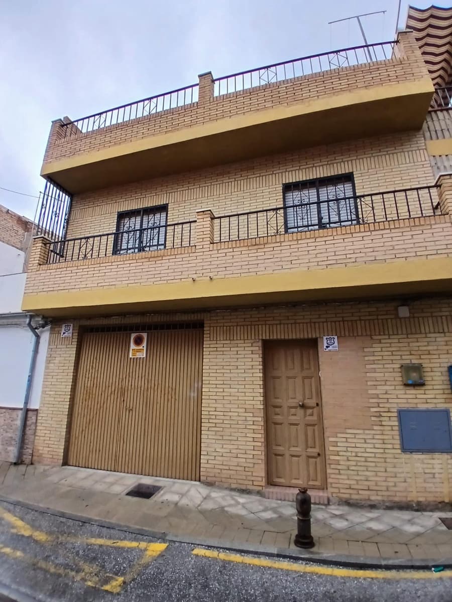 3 camera da letto Villetta a Schiera da affittare in Granada citta - 290 € (Rif: 9611700)