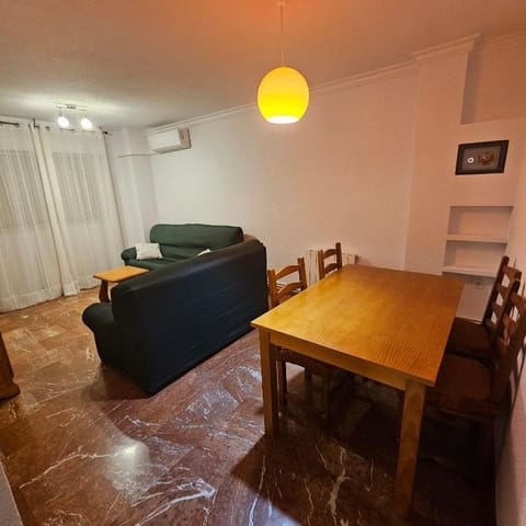 3 bedroom Flat for rent in Zaidin, Granada city with garage - € 850 (Ref: 9616030)