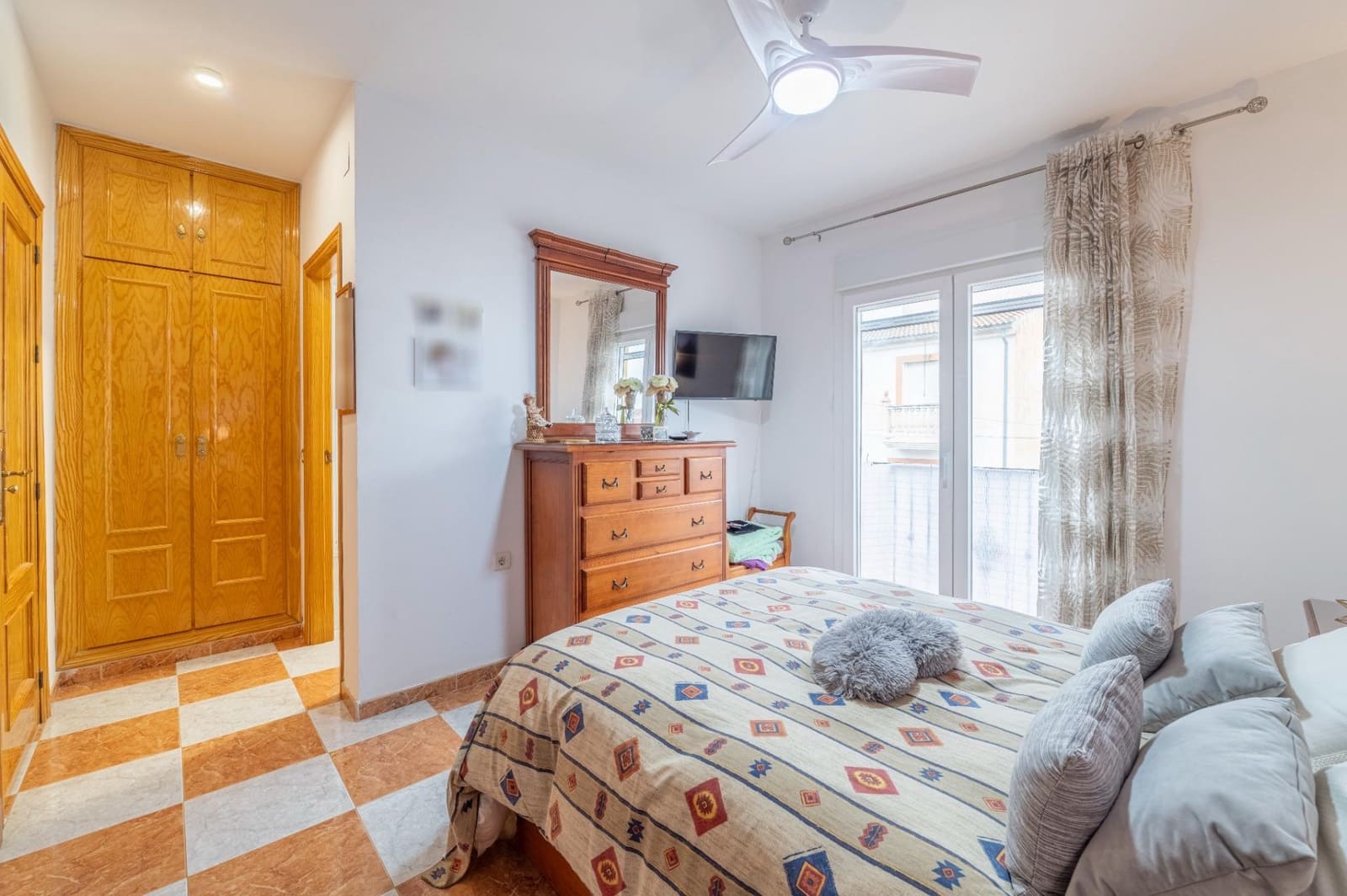 3 soveværelse Rækkehus til salg i Las Gabias med garage - € 219.500 (Ref: 9616032)