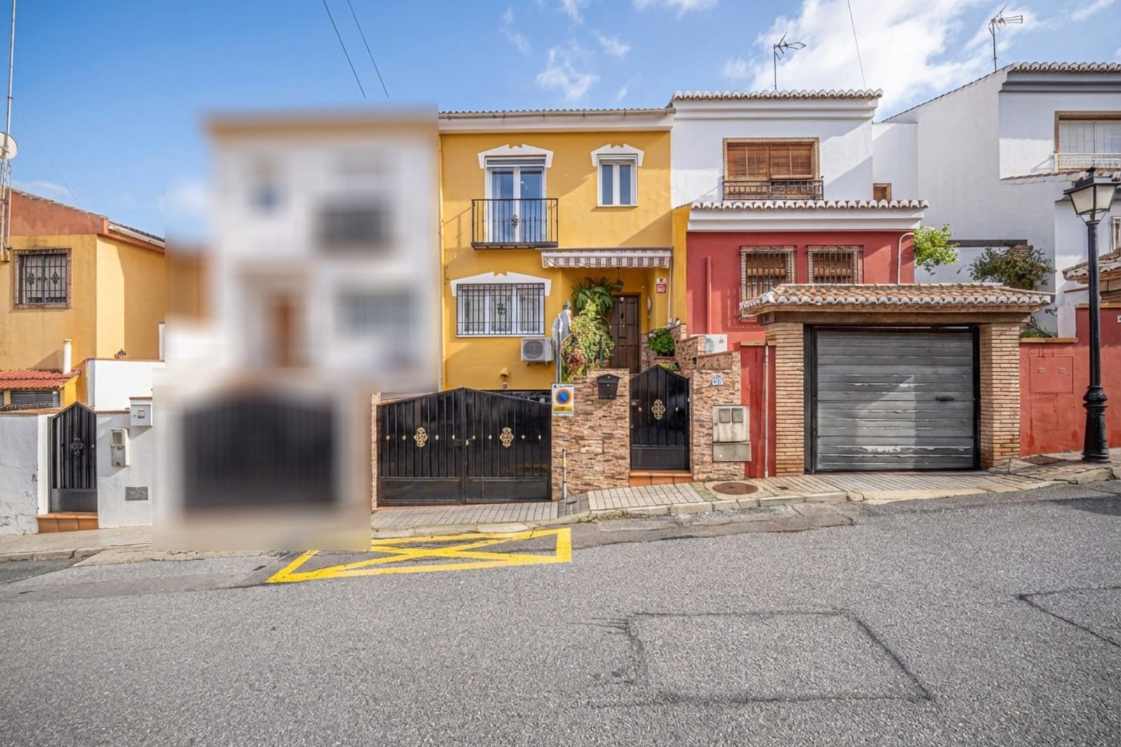 3 soveværelse Rækkehus til salg i Las Gabias med garage - € 219.500 (Ref: 9616032)