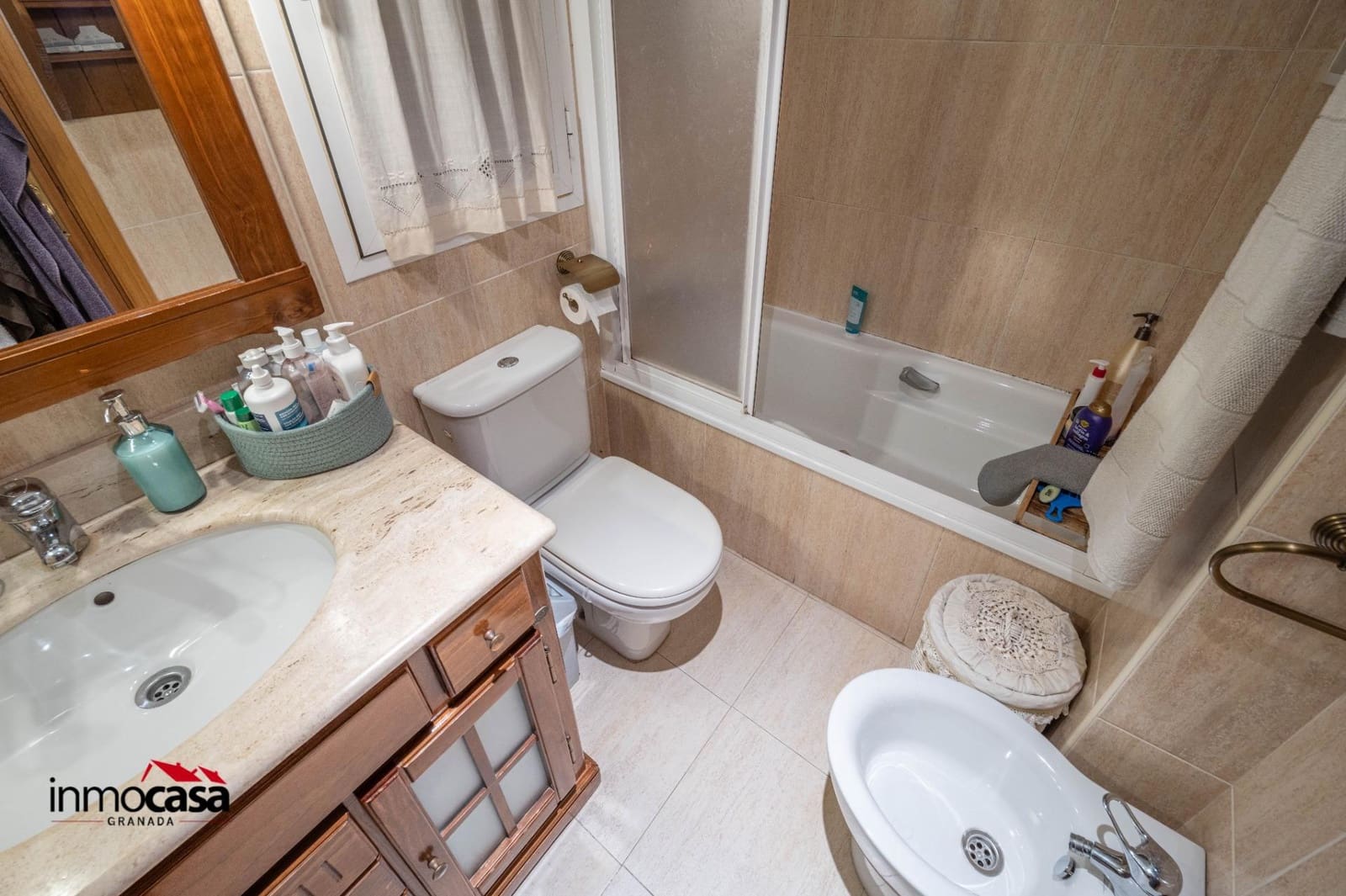 4 bedroom Villa for sale in La Zubia with pool garage - € 399,000 (Ref: 9625858)