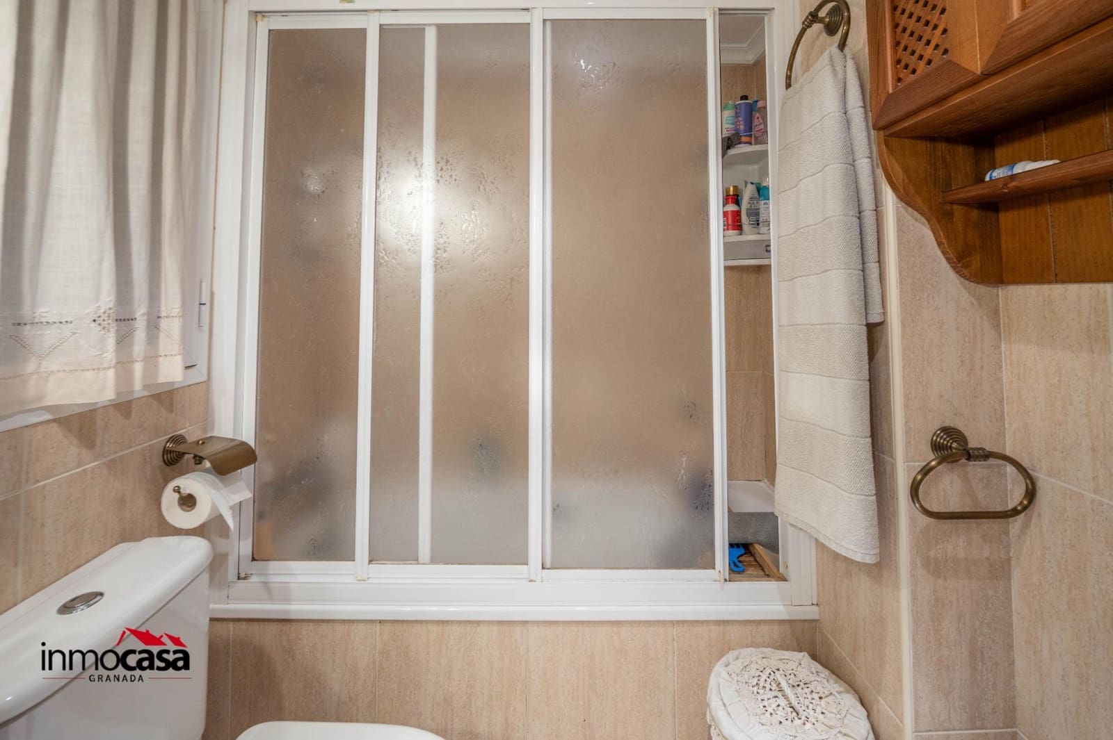 4 bedroom Villa for sale in La Zubia with pool garage - € 399,000 (Ref: 9625858)